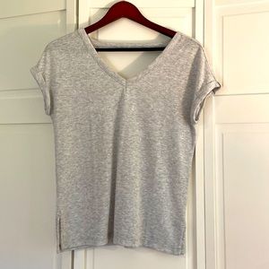 Cozy v neck shirt from LOFT XS